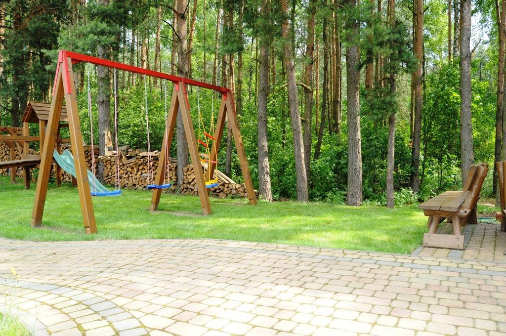 斯马德泽维采Lesny Zakatek住宿加早餐旅馆 外观 照片